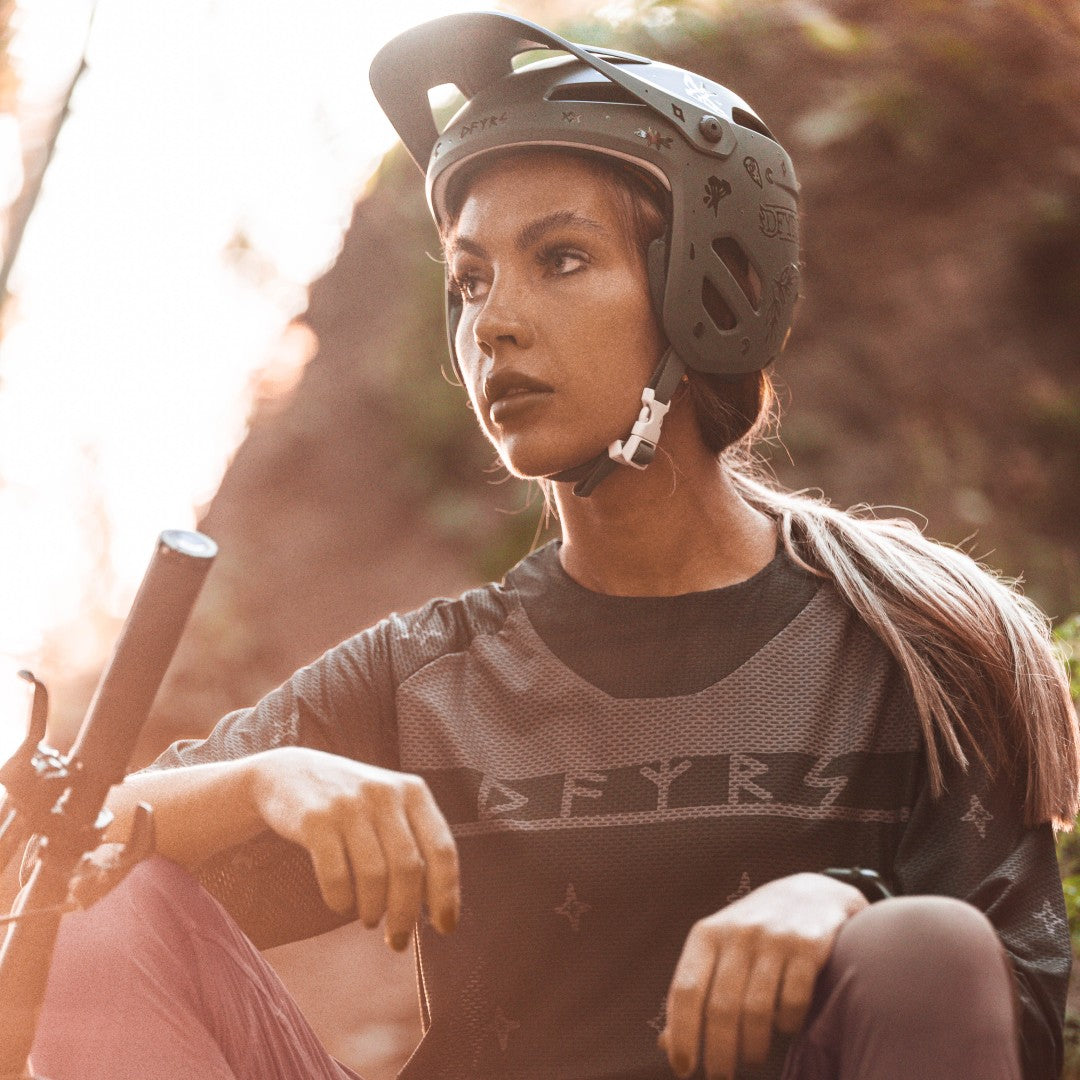 ウェア DOTOUT Fly W Jersey xs Airborne | 3/4 Sleeve | Flowteq™ Jersey – DFYRS