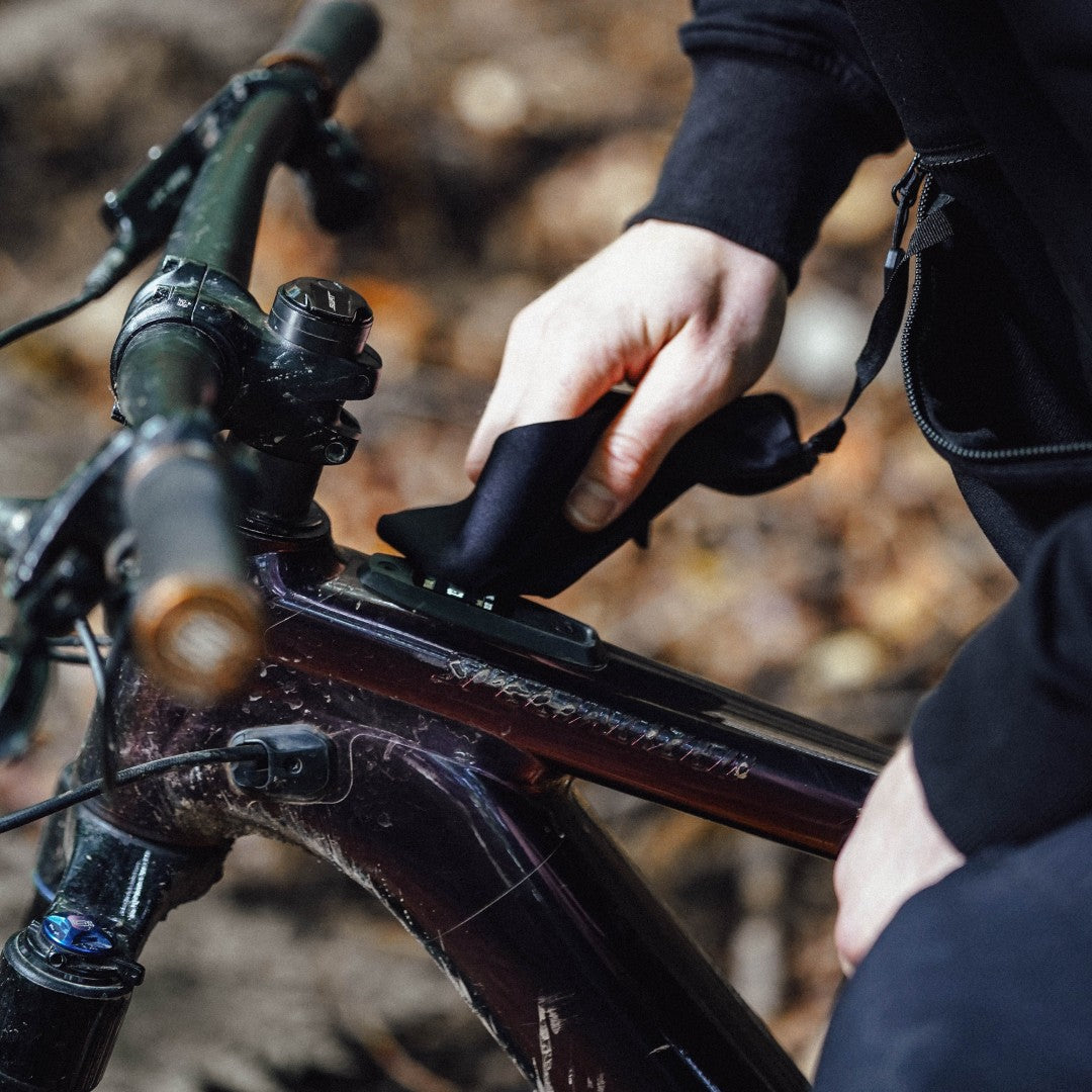 Hellhound | Trailhood | Black