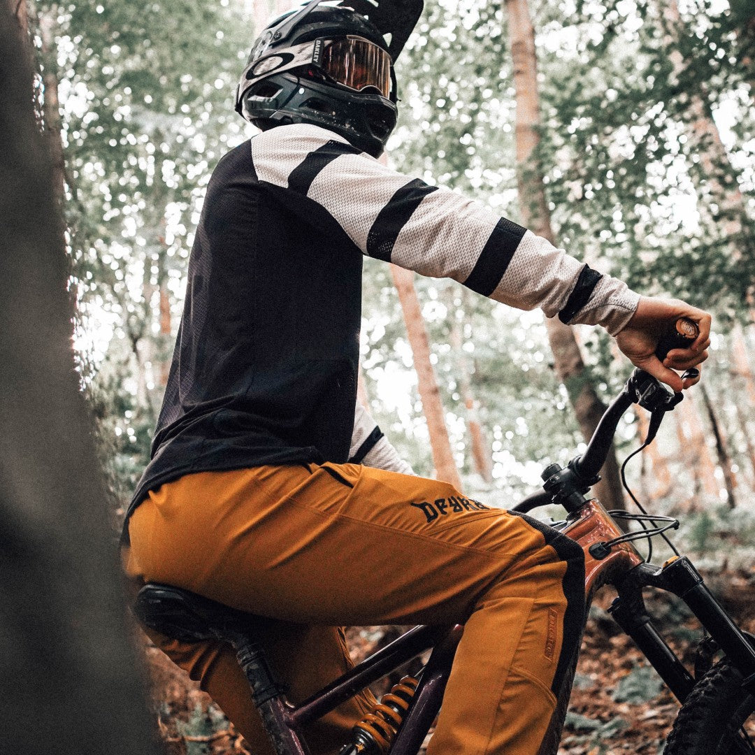 Coffindodger AC | Park Pant | Pine Needle