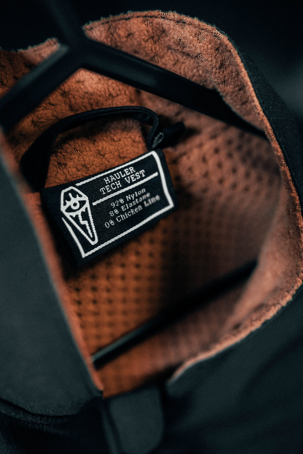 Hauler | Trail Vest | Shadow Black