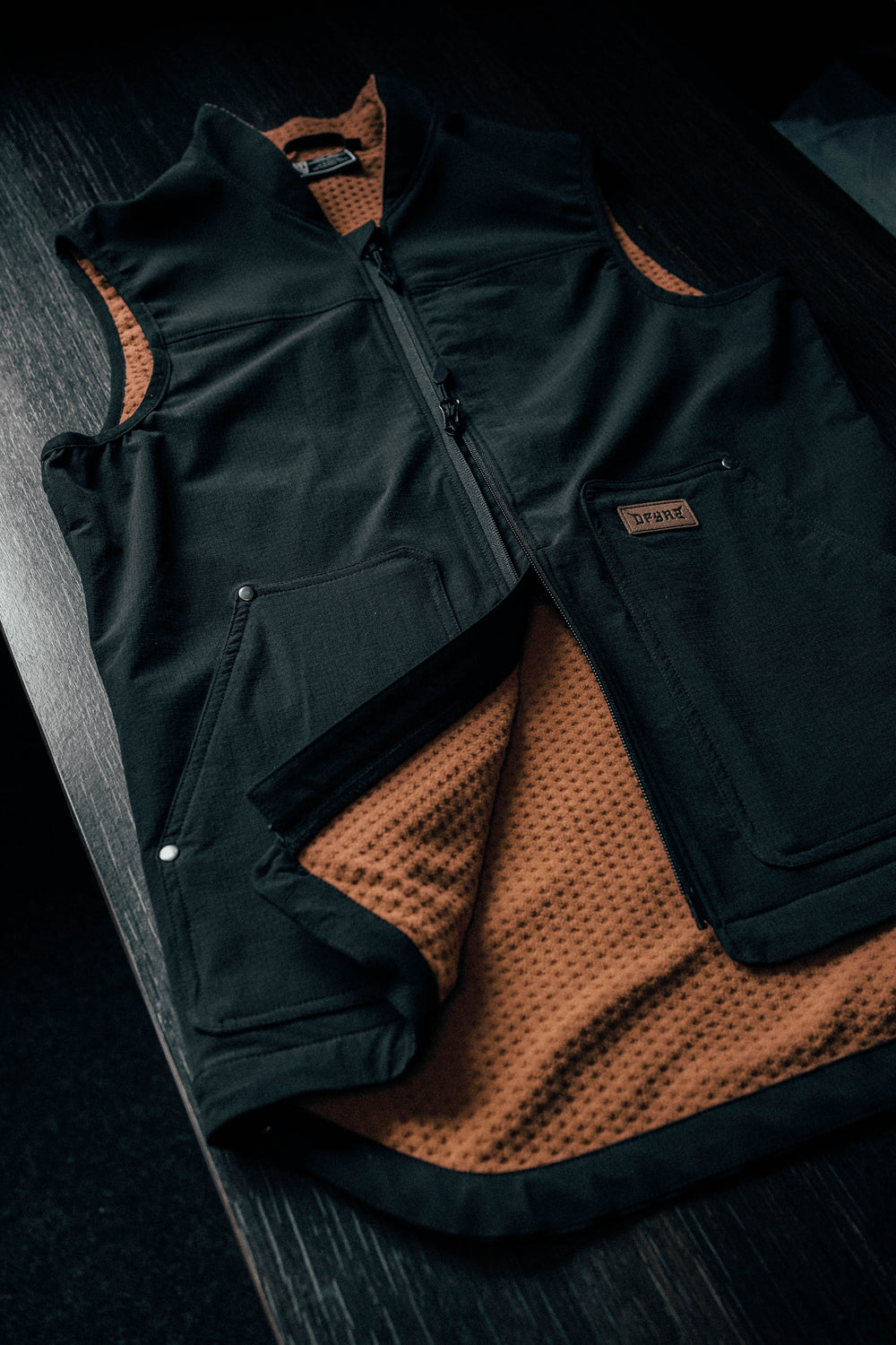 Hauler | Trail Vest | Shadow Black