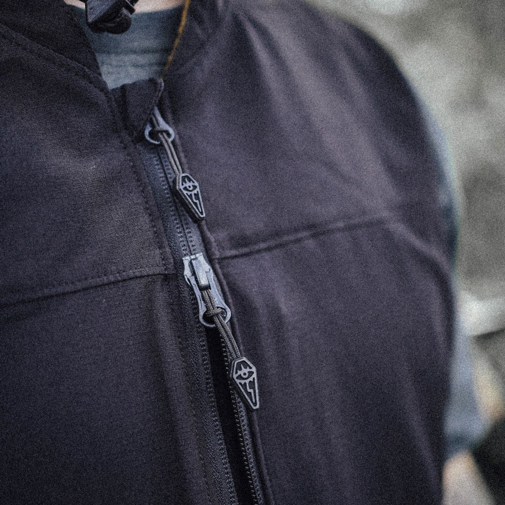 Hauler | Trail Vest | Shadow Black