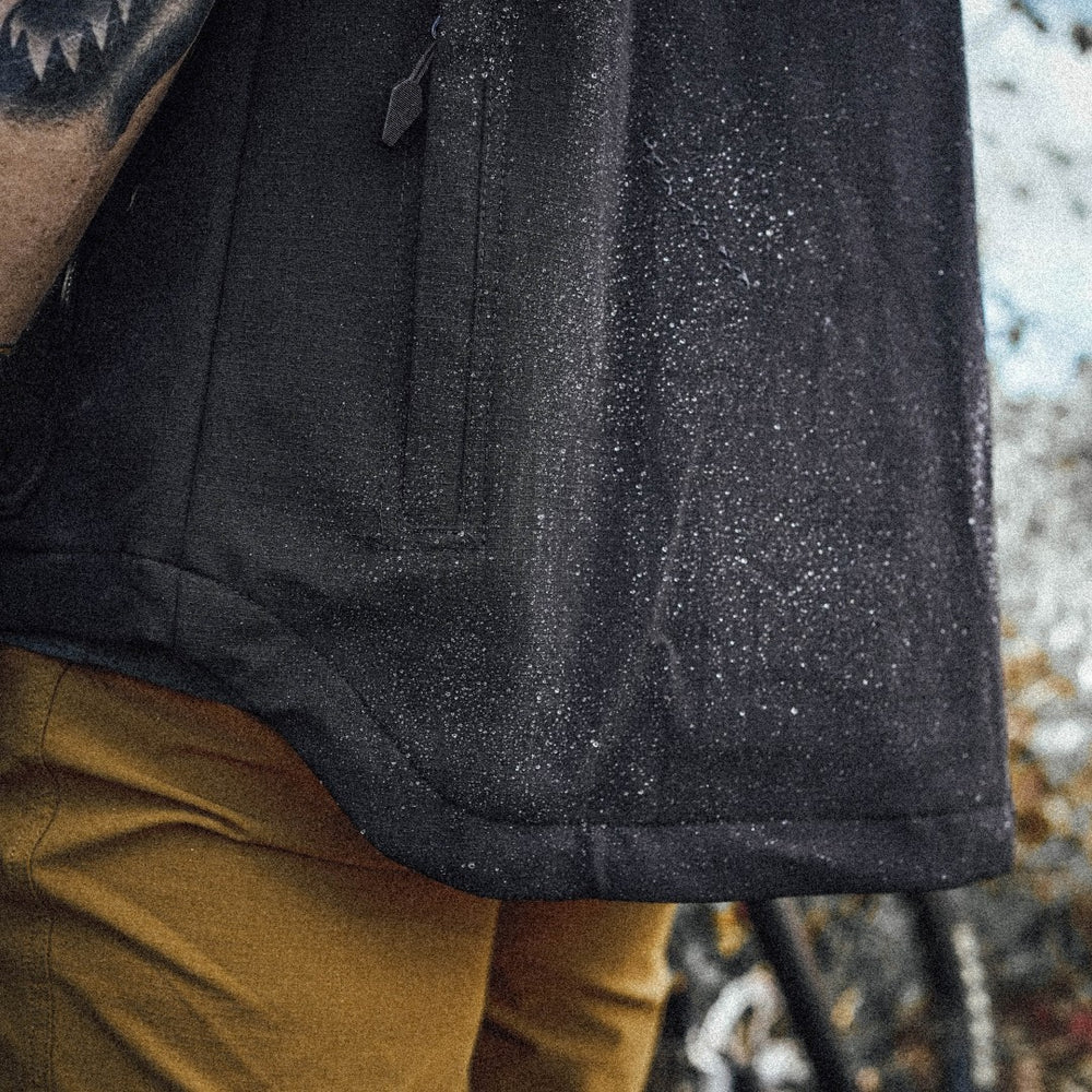 Hauler | Trail Vest | Shadow Black
