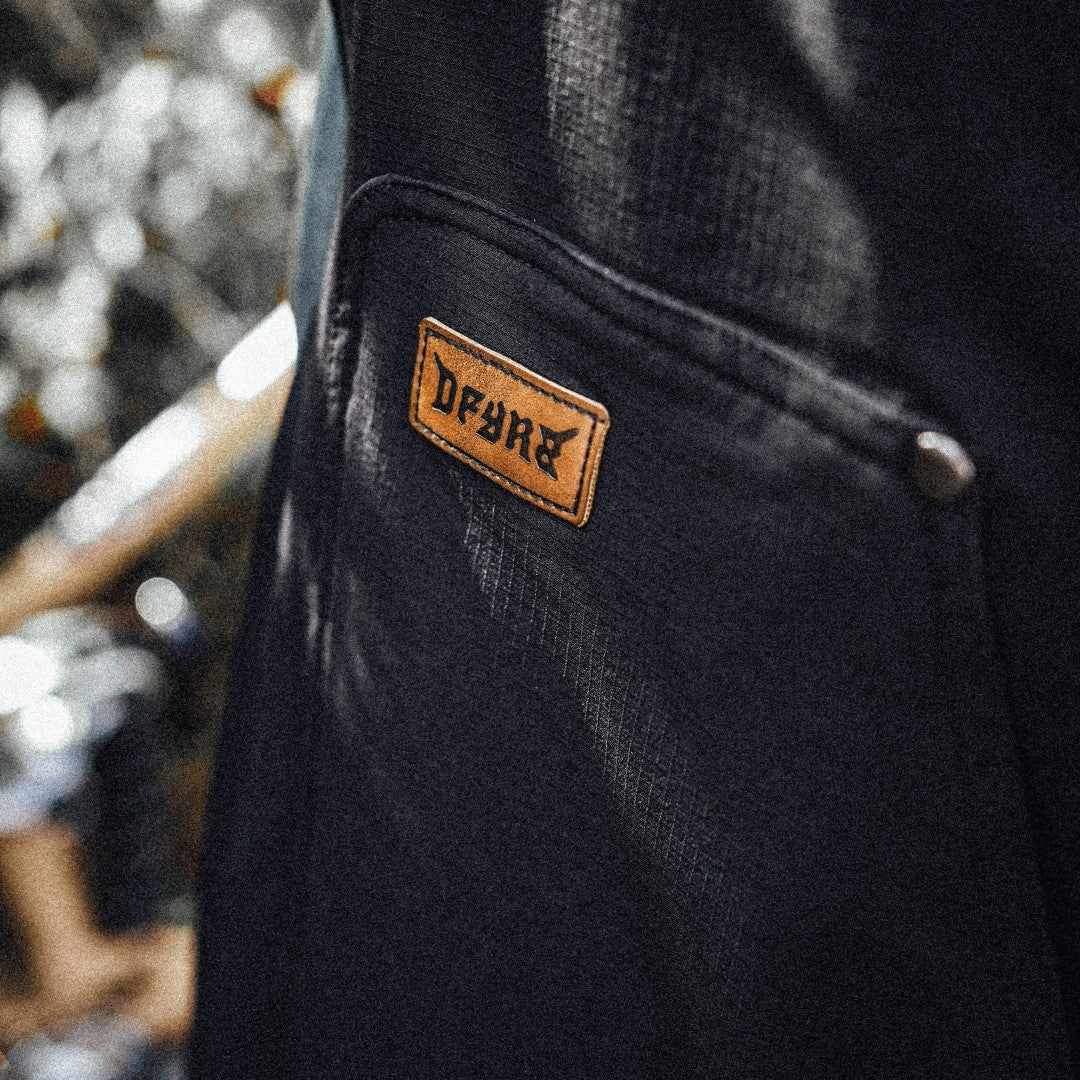 Hauler | Trail Vest | Shadow Black
