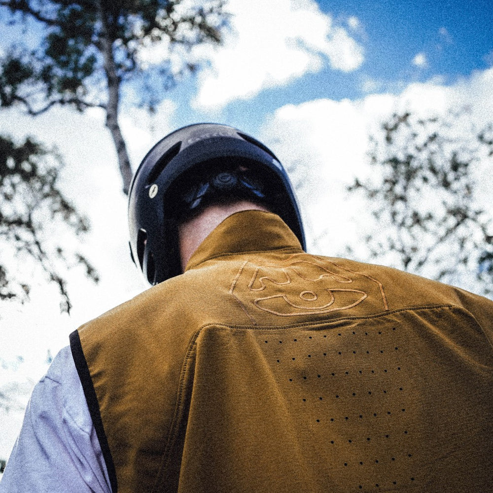 Hauler | Trail Vest | Shovel Rust